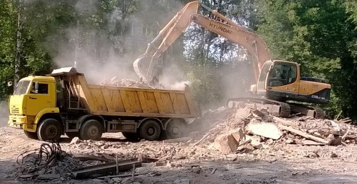 Вывоз бетонного боя и ЖБИ отходов в Старой Руссе от ПроМусор, цена от 2751 руб., утилизация и переработка