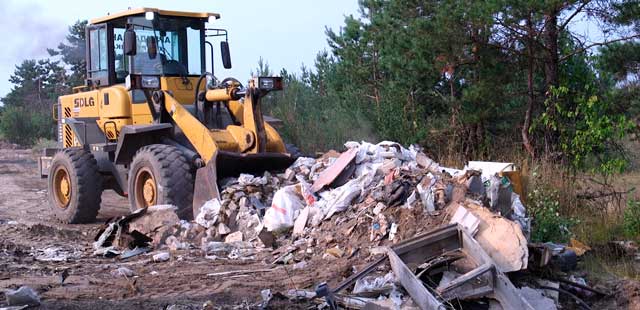 Ликвидация несанкционированных свалок в Старой Руссе от ПроМусор – уборка, вывоз мусора от 9681 руб